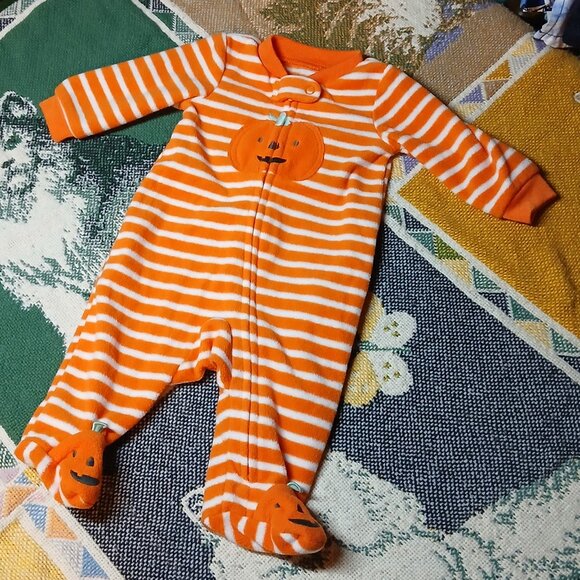 Just One You by Carter's Newborn NB Infant Baby Pumpkin Halloween Onesie Footies - Picture 1 of 7